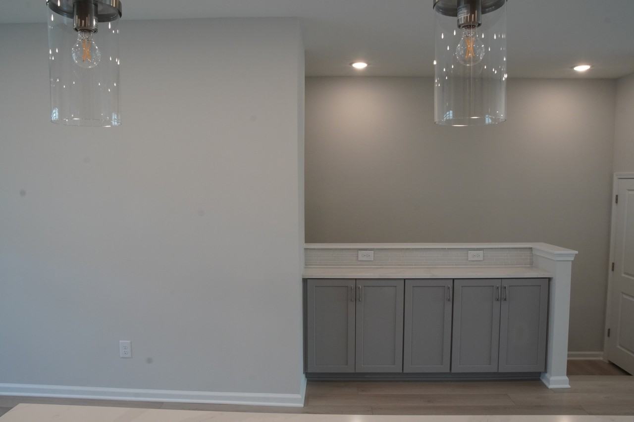 2709 Hunter Woods Drive #1 - Photo 7 of 25