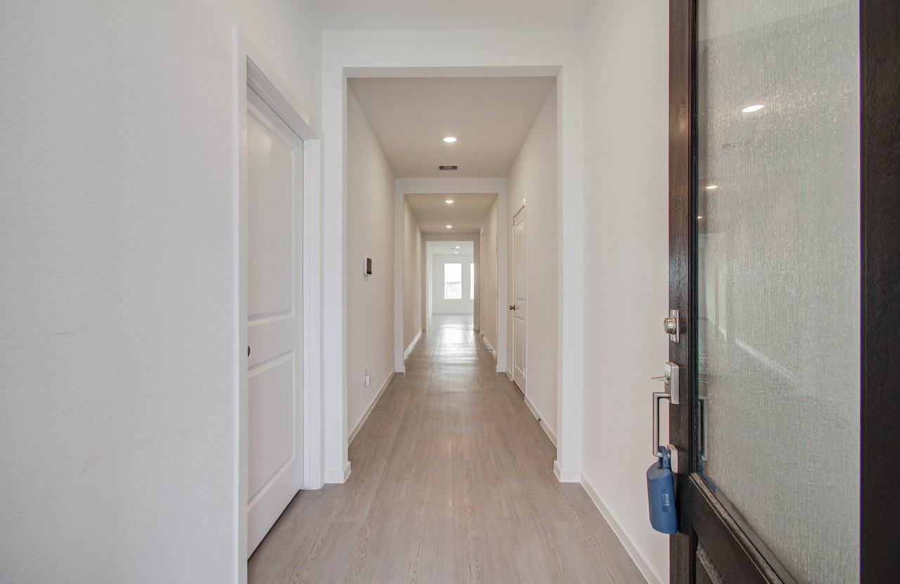 26503 Foxtail Fern Dr #1 - Photo 4 of 48