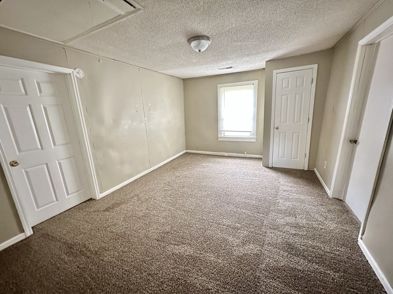 10 Center St #1 - Photo 4 of 7