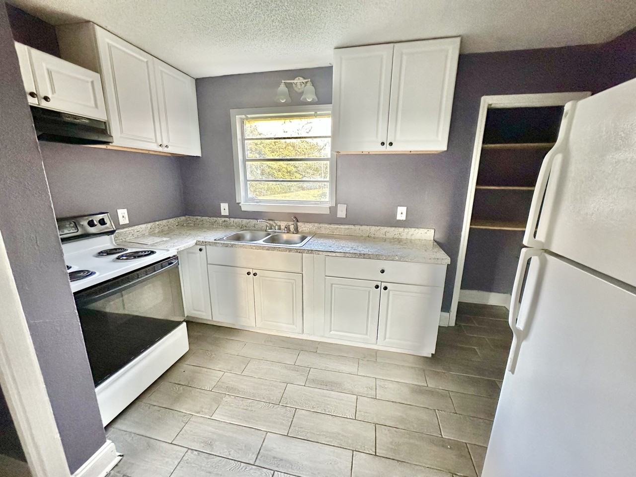 601 Dublin Avenue #1 - Photo 3 of 8