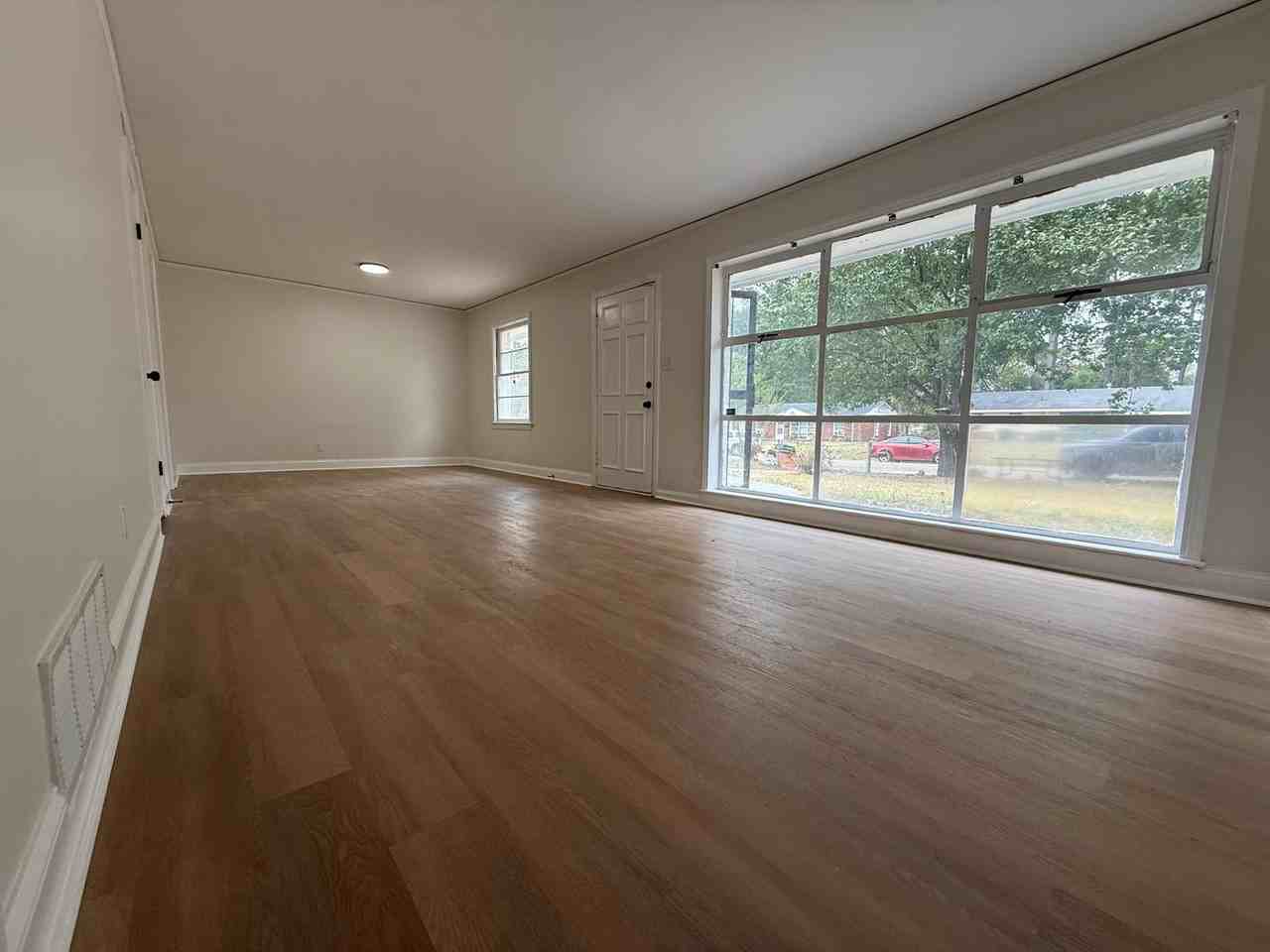 3979 Thomas Avenue #1 - Photo 4 of 13