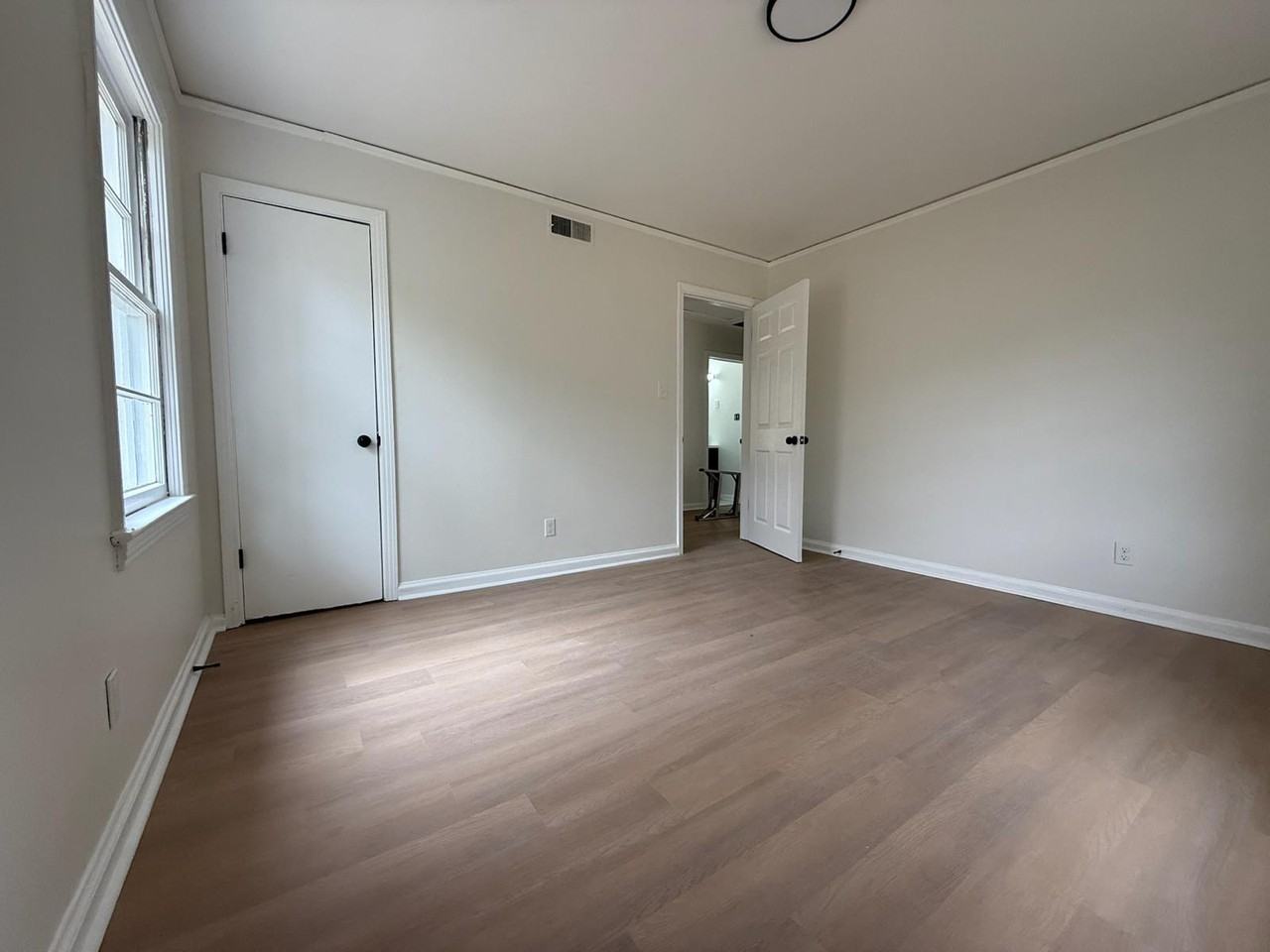 3979 Thomas Avenue #1 - Photo 5 of 13