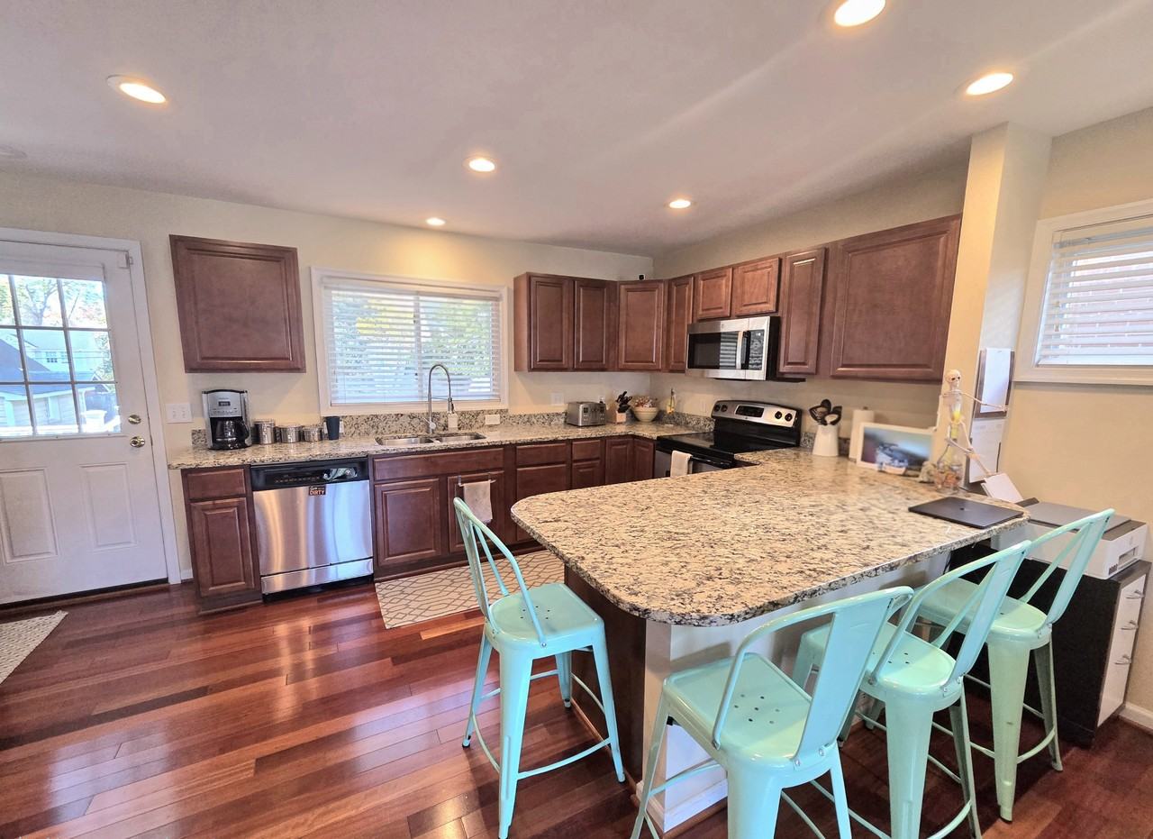 108 N Gladden St #1 - Photo 7 of 50