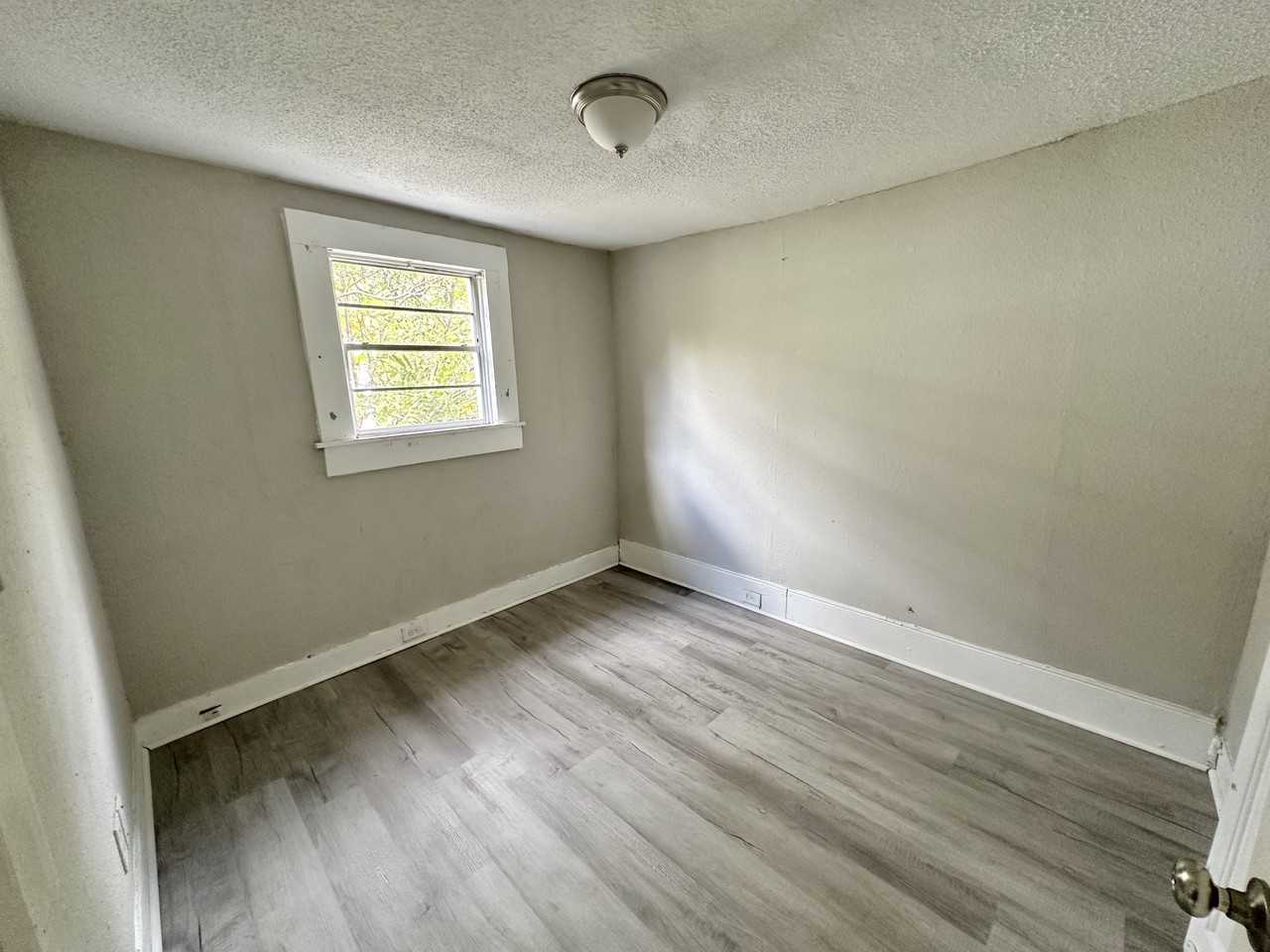 1430 19th Street Ensley #1 - Photo 4 of 8