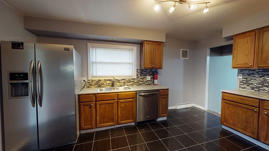 1022 East Colvin Street #1 - Photo 3 of 6