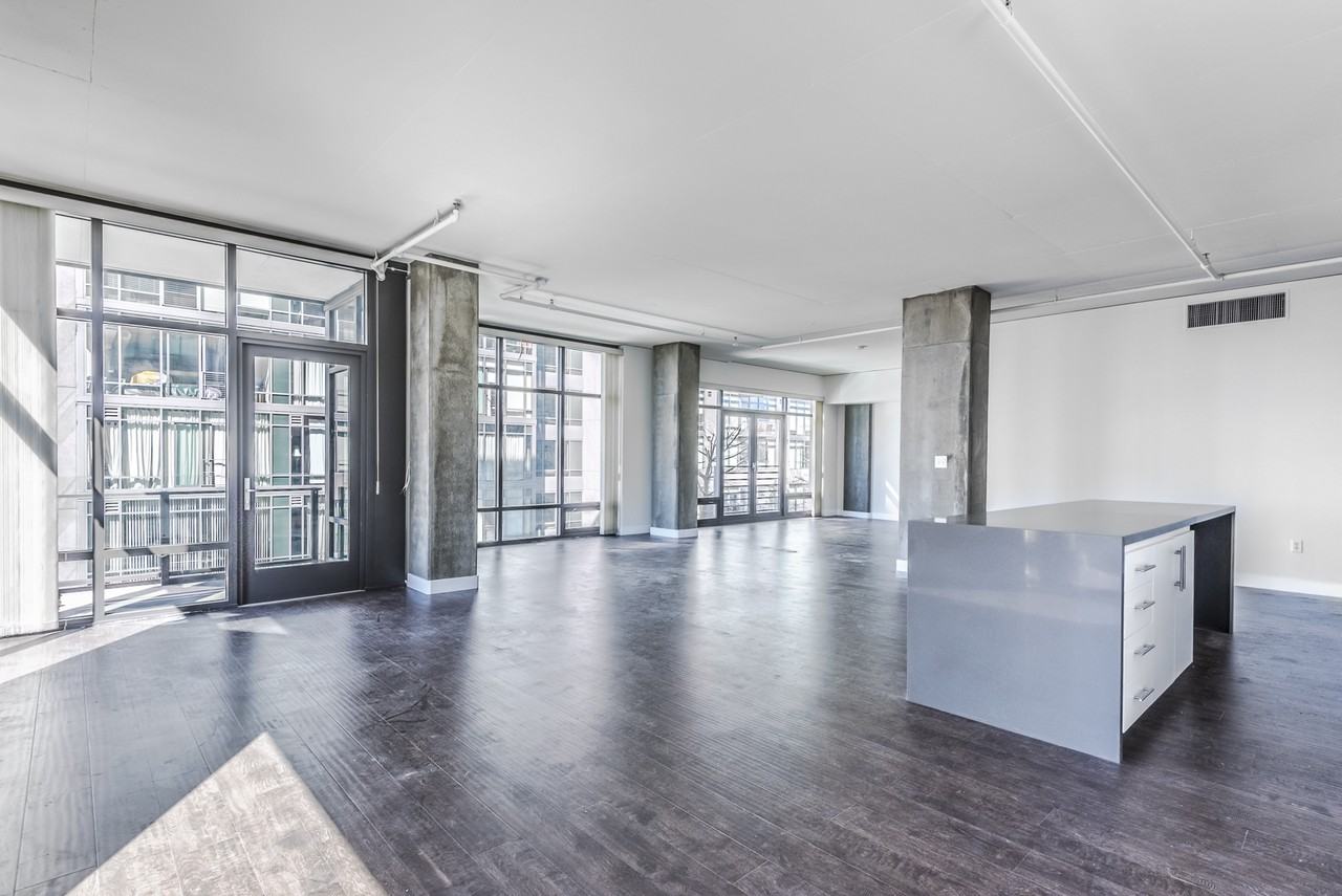1111 South Grand Avenue #701 - Photo 2 of 13