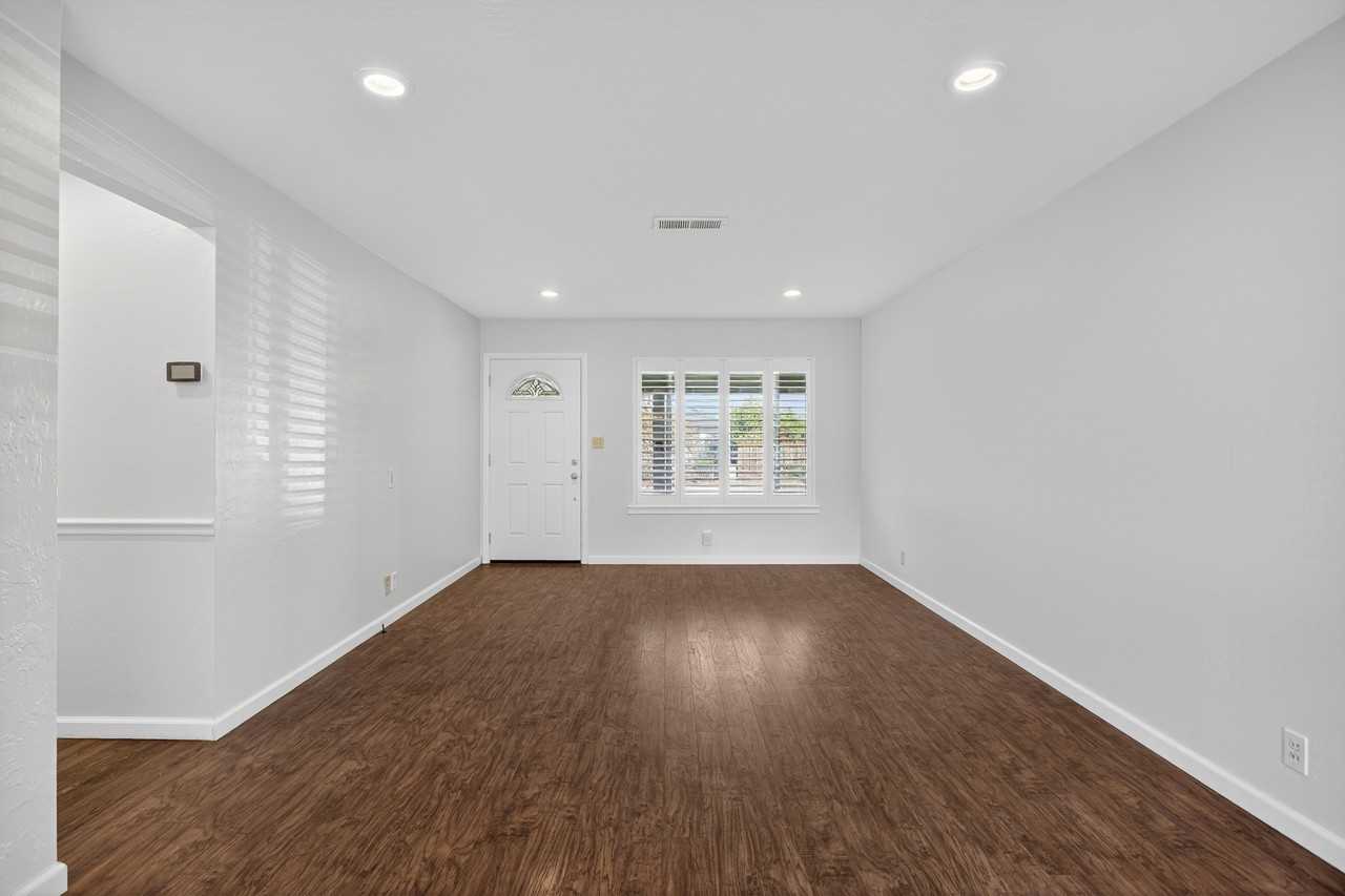 899 Ebbetts Dr #1 - Photo 3 of 50