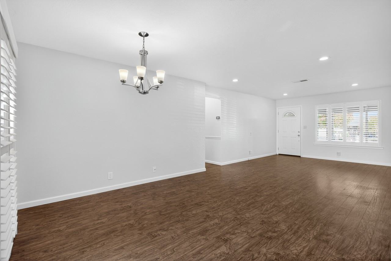 899 Ebbetts Dr #1 - Photo 4 of 50