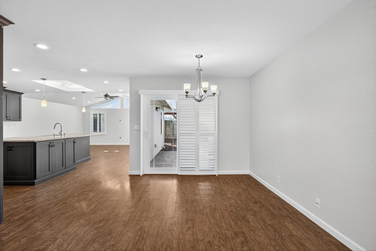 899 Ebbetts Dr #1 - Photo 5 of 50