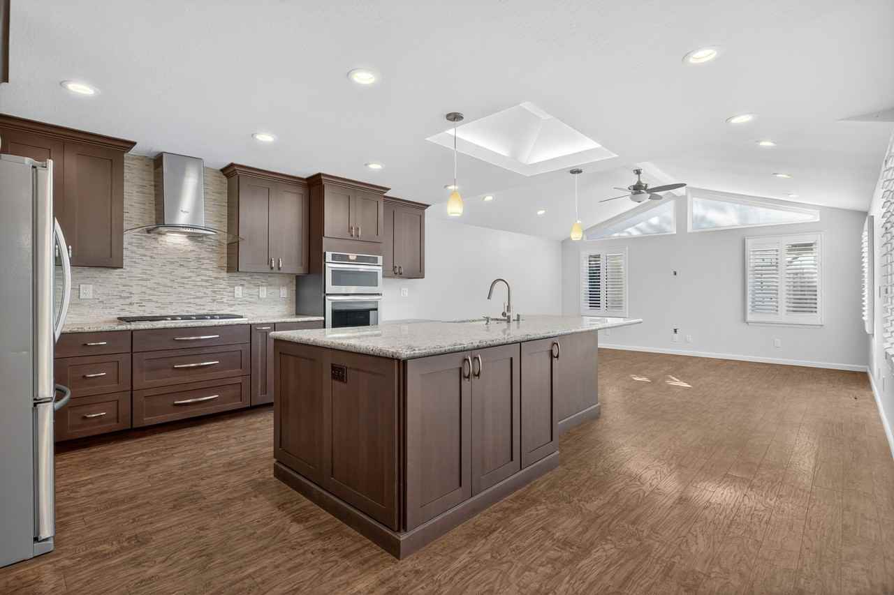 899 Ebbetts Dr #1 - Photo 6 of 50