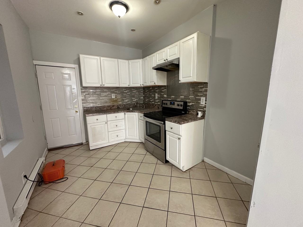 4947 Hoopes St #1 - Photo 5 of 12