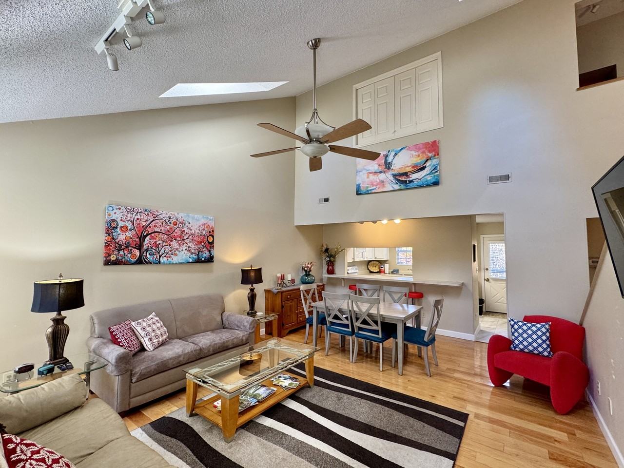 308 Chota View Pl #1 - Photo 2 of 17