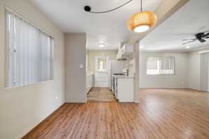 featured image of 904 1st Street #2