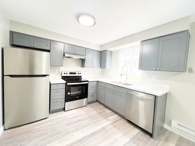 3710 Tahoma Pl W #3710 - Photo 5 of 18