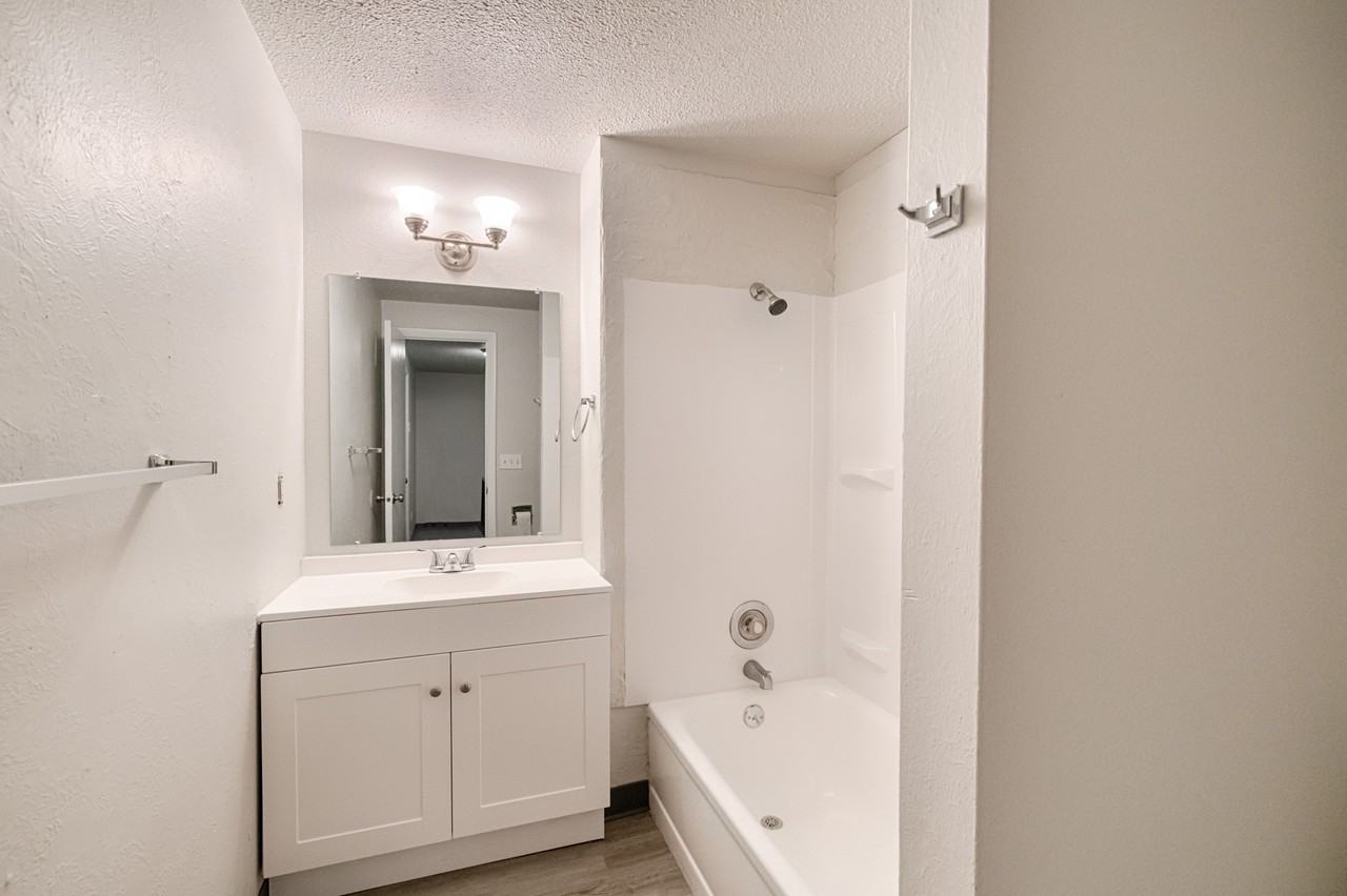 2003 E Linden St #2 - Photo 6 of 15