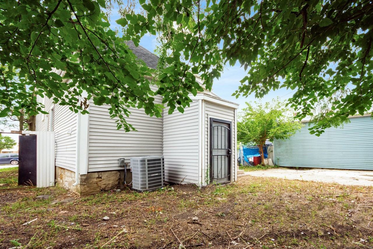 865 Old Leonard Avenue #1 - Photo 5 of 50