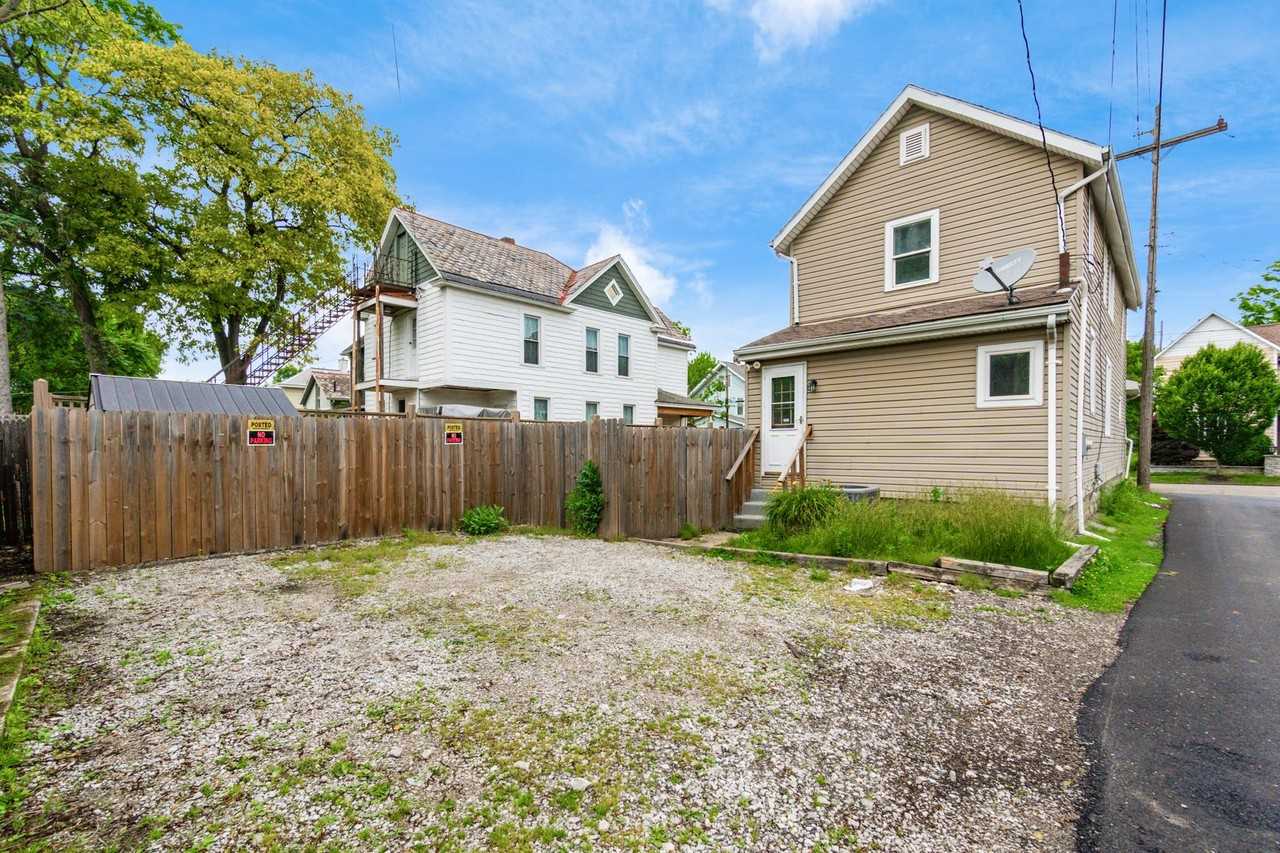 479 Siebert Street #1 - Photo 6 of 40