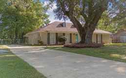 1152 Woodbridge Drive #1 - Photo 1 of 1