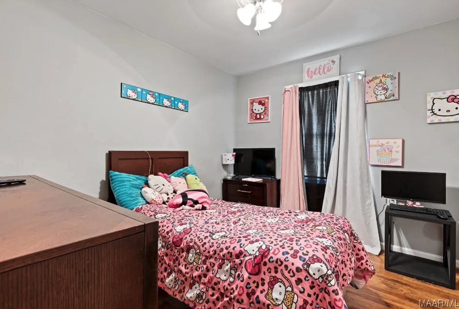 1152 Woodbridge Drive #1 - Photo 7 of 11