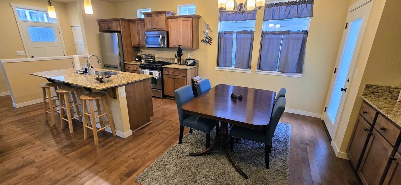 8532 Willowberry Avenue Northwest #1 - Photo 5 of 28