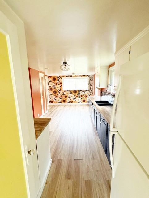 2821 Northwest Costa Vida Way #1 - Photo 3 of 13