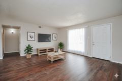 306 306 Sam Houston DrApt 324 #324 - Photo 1 of 1