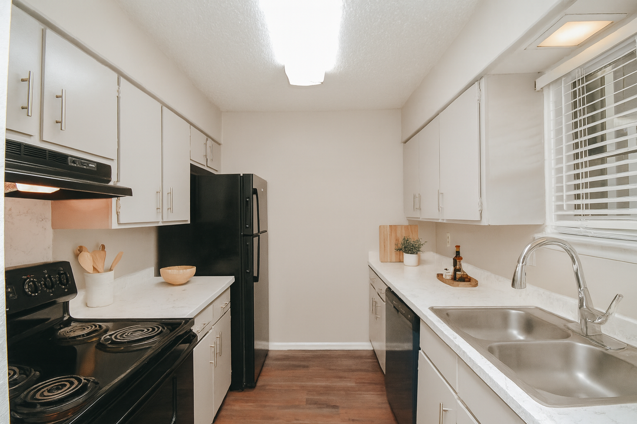 306 306 Sam Houston DrApt 324 #324 - Photo 3 of 8