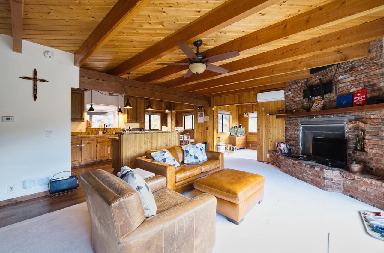 16717 Quail Pl #1 - Photo 5 of 48