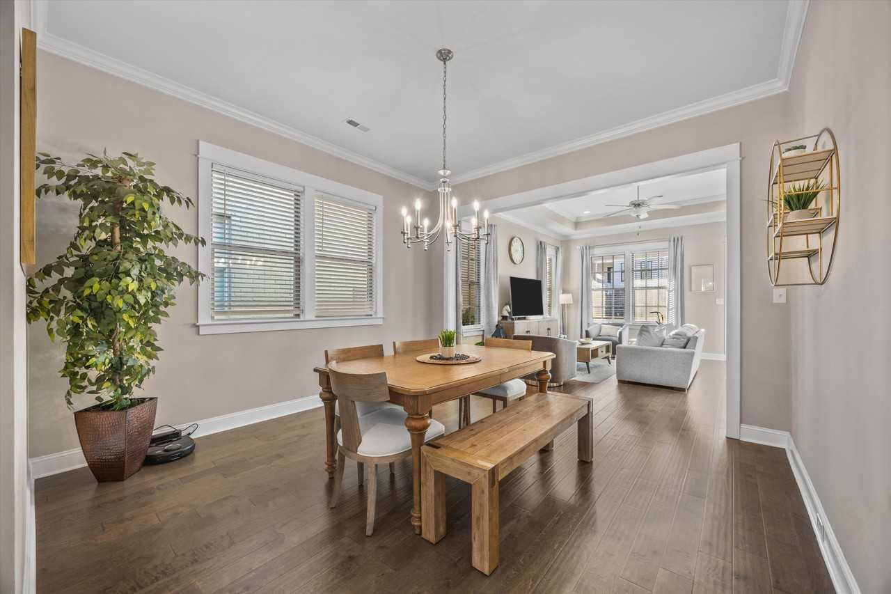 107 Poydras Street #1 - Photo 3 of 11