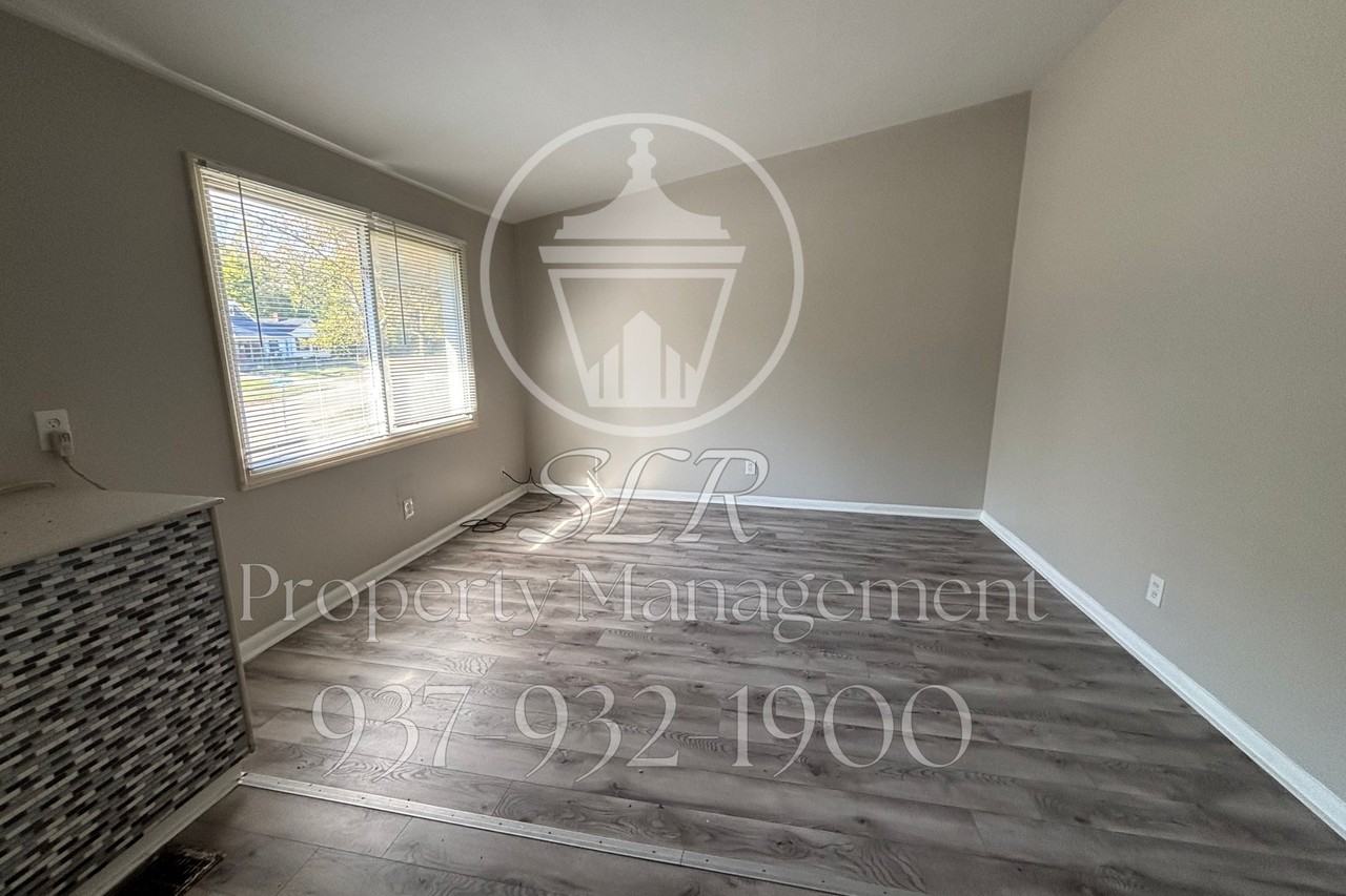 3222 Athens Avenue #A - Photo 7 of 8