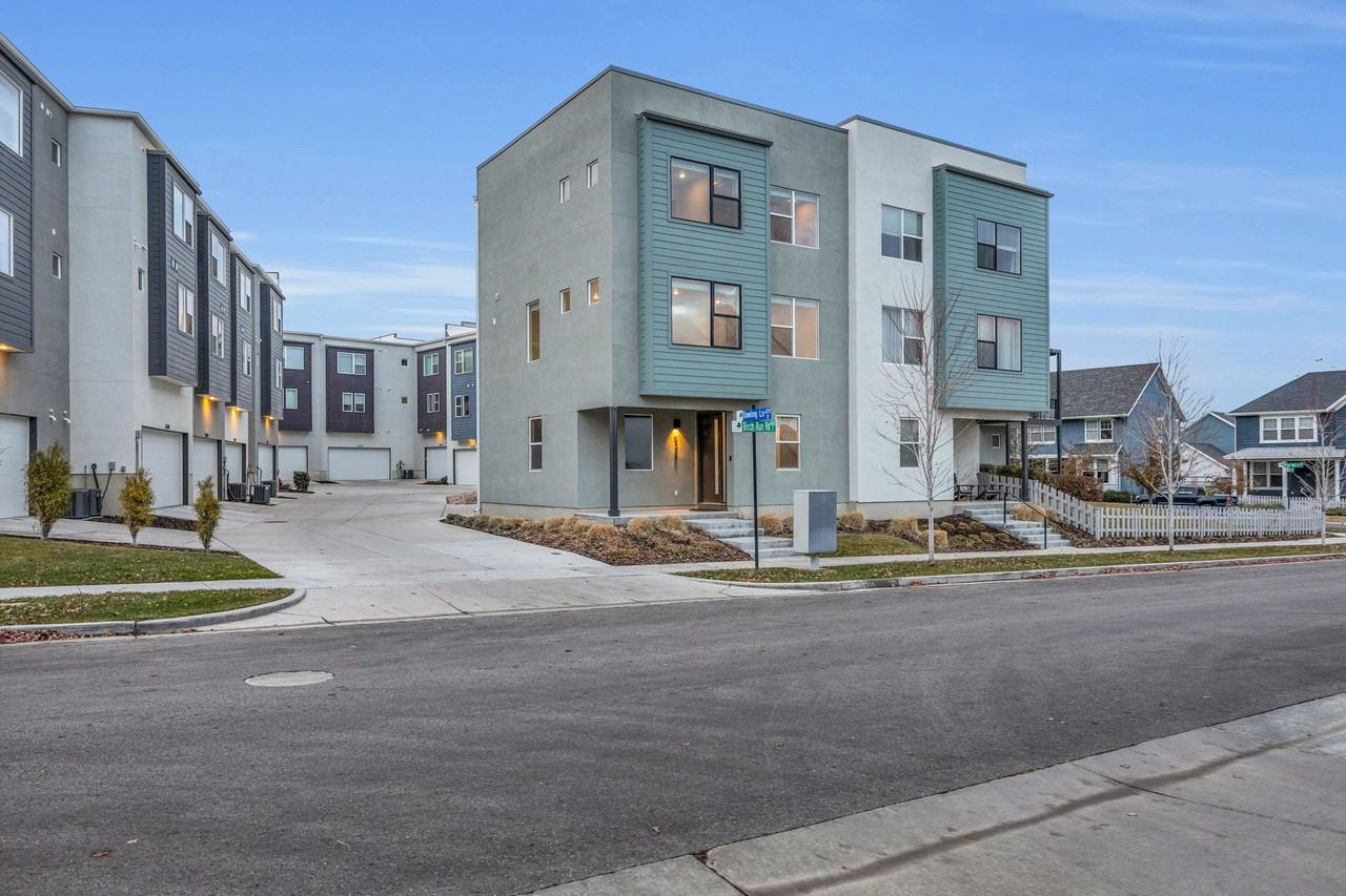 6356 W Birch Run Rd #1 - Photo 4 of 11