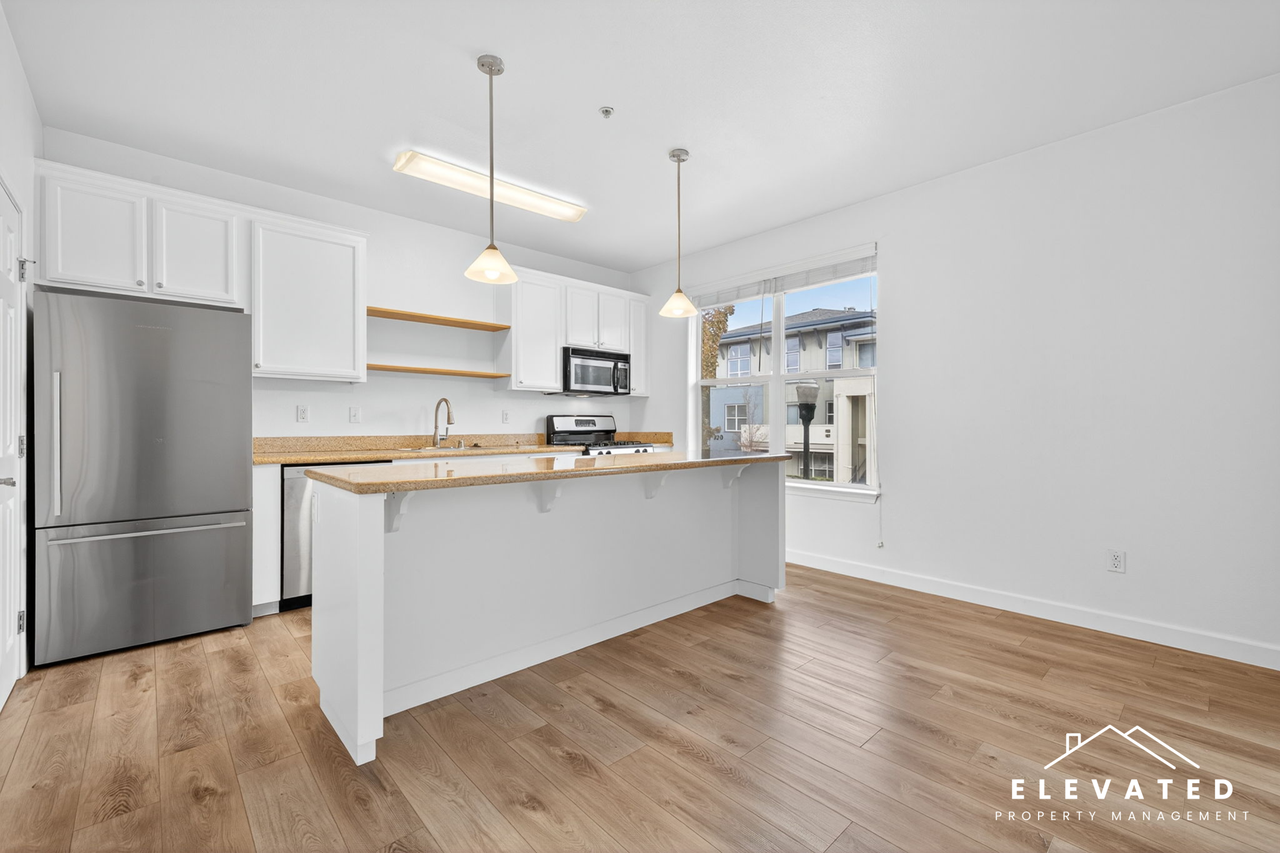 905 Doubles Dr #1 - Photo 5 of 20