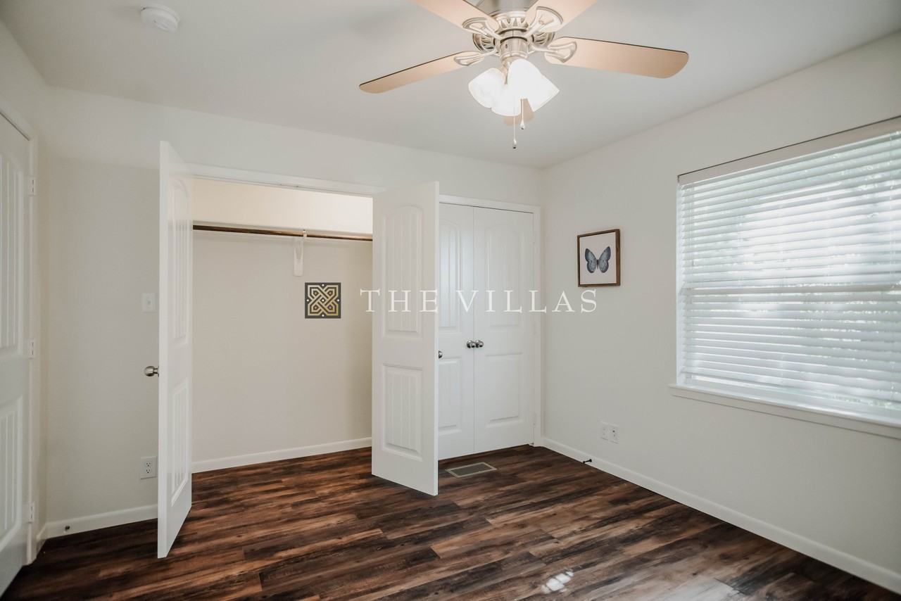 111 Vista Alta St - Photo 7 of 18