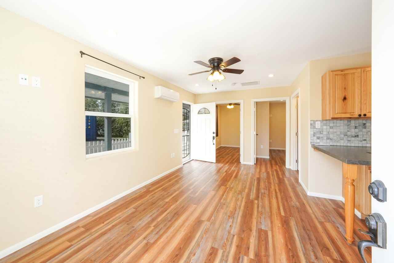 1175 Campbell Way #1 - Photo 5 of 10