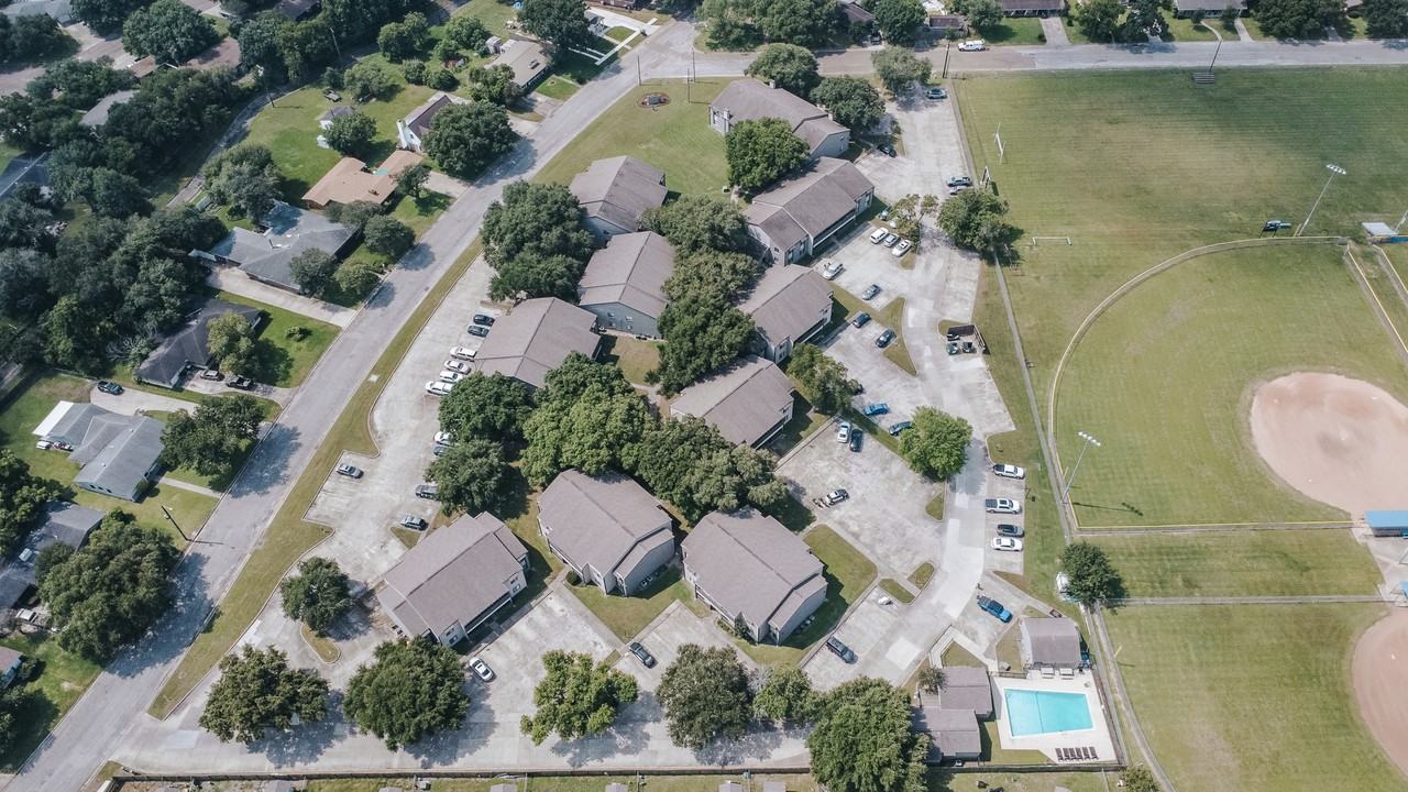 3001 Arroyo DrApt 904 #904 - Photo 7 of 8