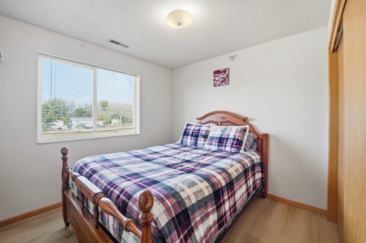 9025 University Ave #9025-4 - Photo 6 of 17