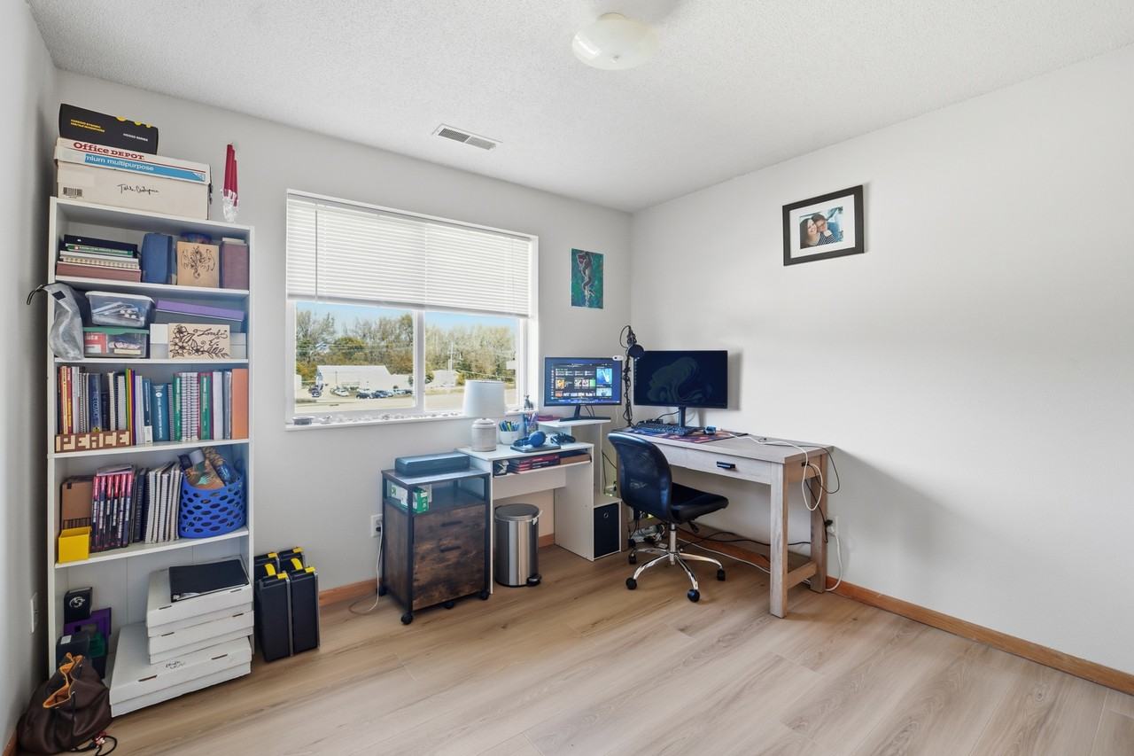 9025 University Ave #9025-4 - Photo 7 of 17