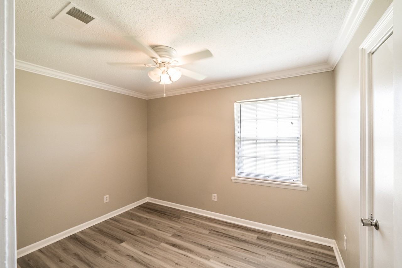 5204 Grizzard Road Northwest #1 - Photo 4 of 18