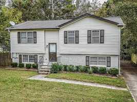 featured image of 3218 Uvalde Lane Northwest #1