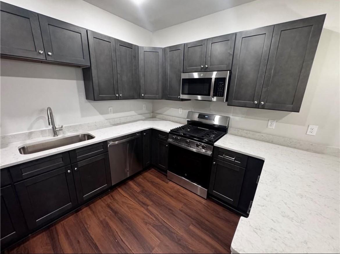 1777 Temple Ave #Q - Photo 2 of 5