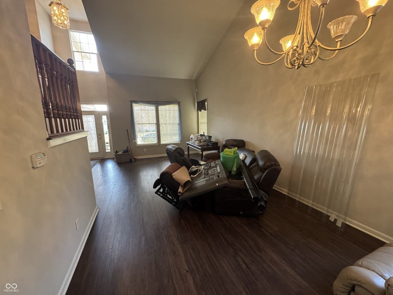 7435 Sycamore Run Dr - Photo 5 of 38