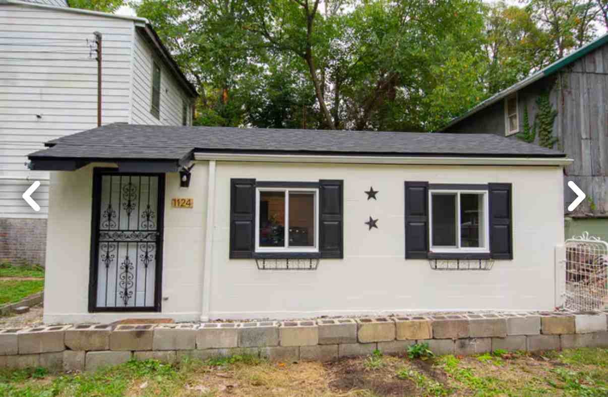 1142 East Kentucky Street #1