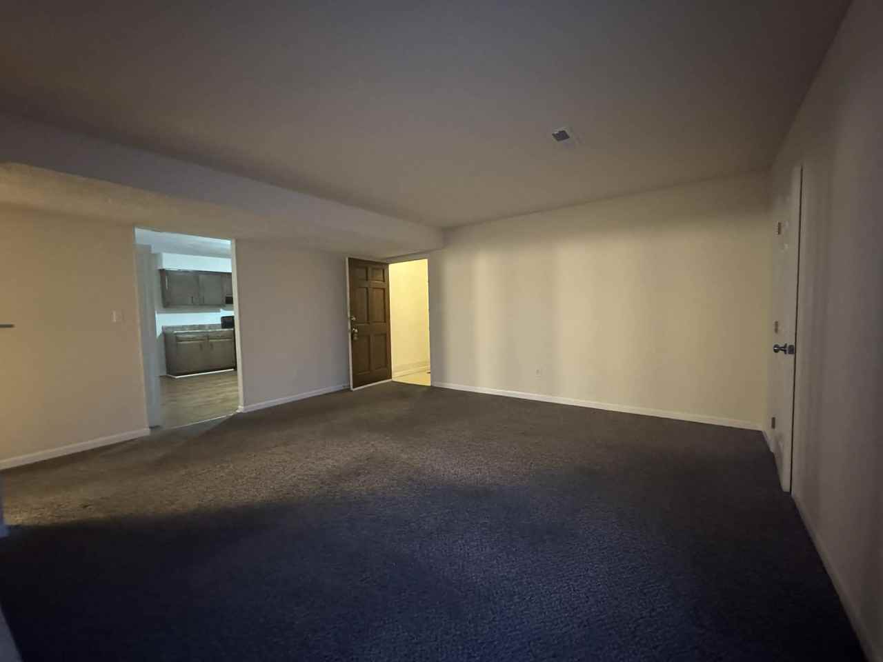 1712 Mcgregor Ct #C - Photo 2 of 35