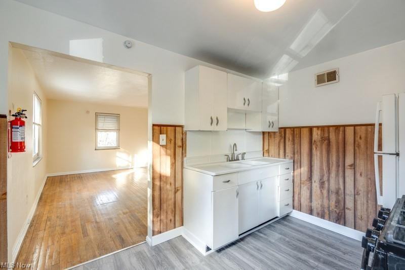 275 East 200th Street #2 - Photo 4 of 9