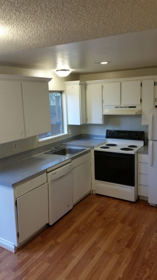 9522 N Mohawk Ave #9522MOHAWK - Photo 2 of 12