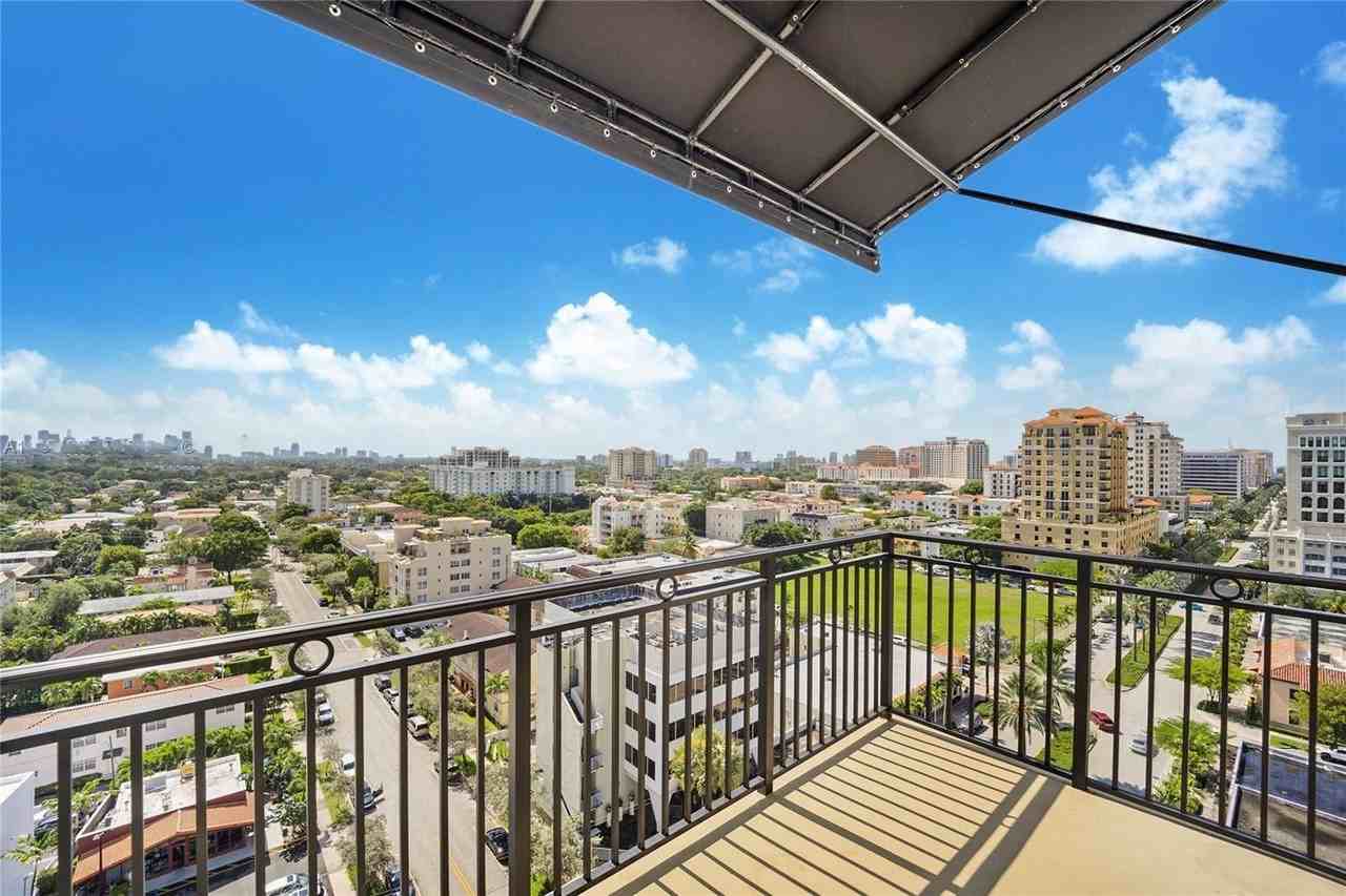 1300 1300 Ponce de LeonApt. 1207 #1207 - Photo 2 of 12