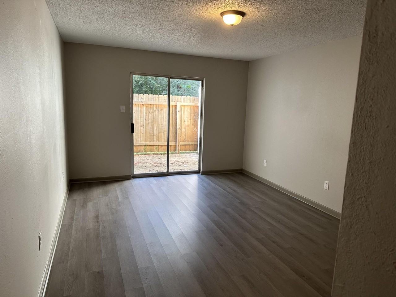 1704 1704 1/2 Anderson - 14 #14 - Photo 3 of 8