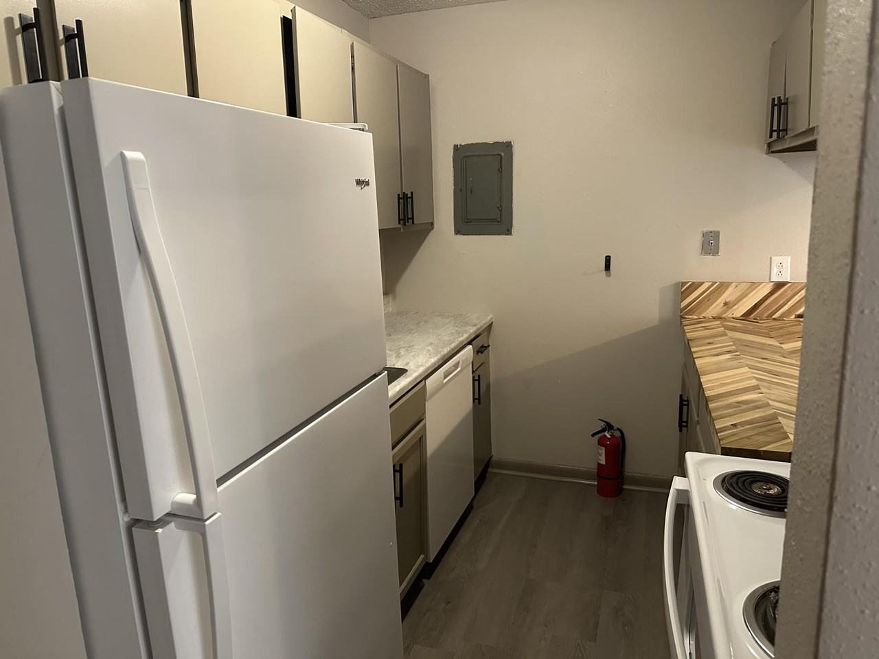 1704 1704 1/2 Anderson - 14 #14 - Photo 5 of 8