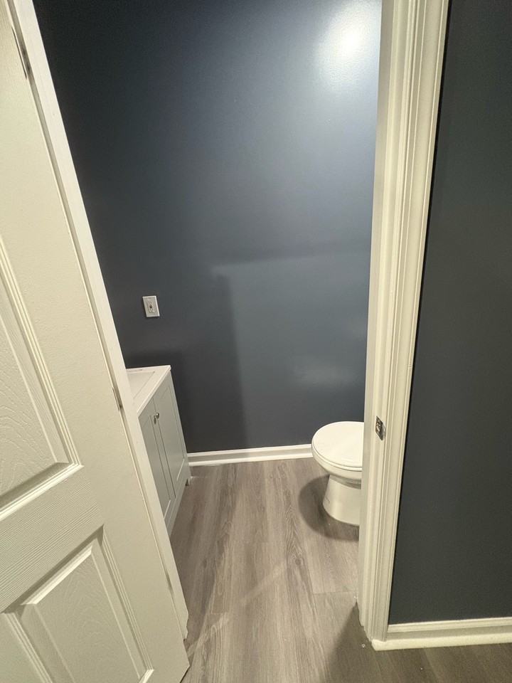 636 E 29th St #1 - Photo 4 of 19