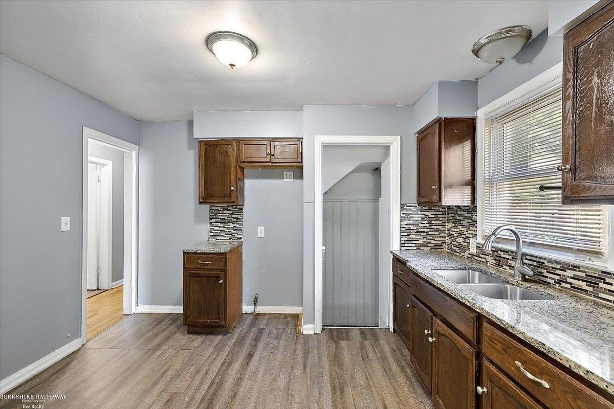 20300 Gilchrist St #1 - Photo 4 of 13